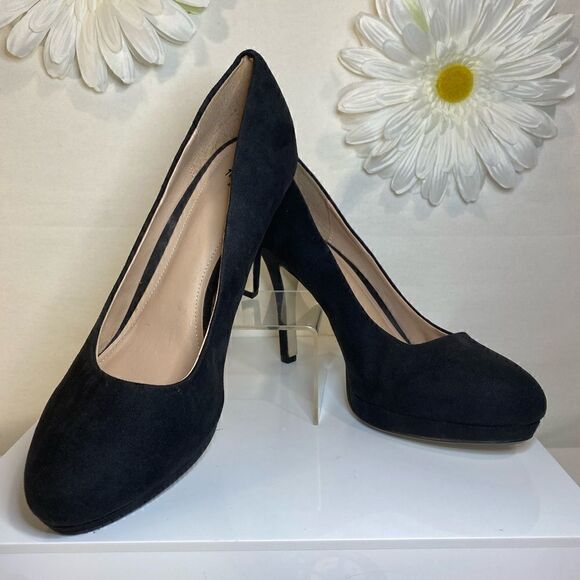 NWOB H&M Heels   - Picture 3 of 5